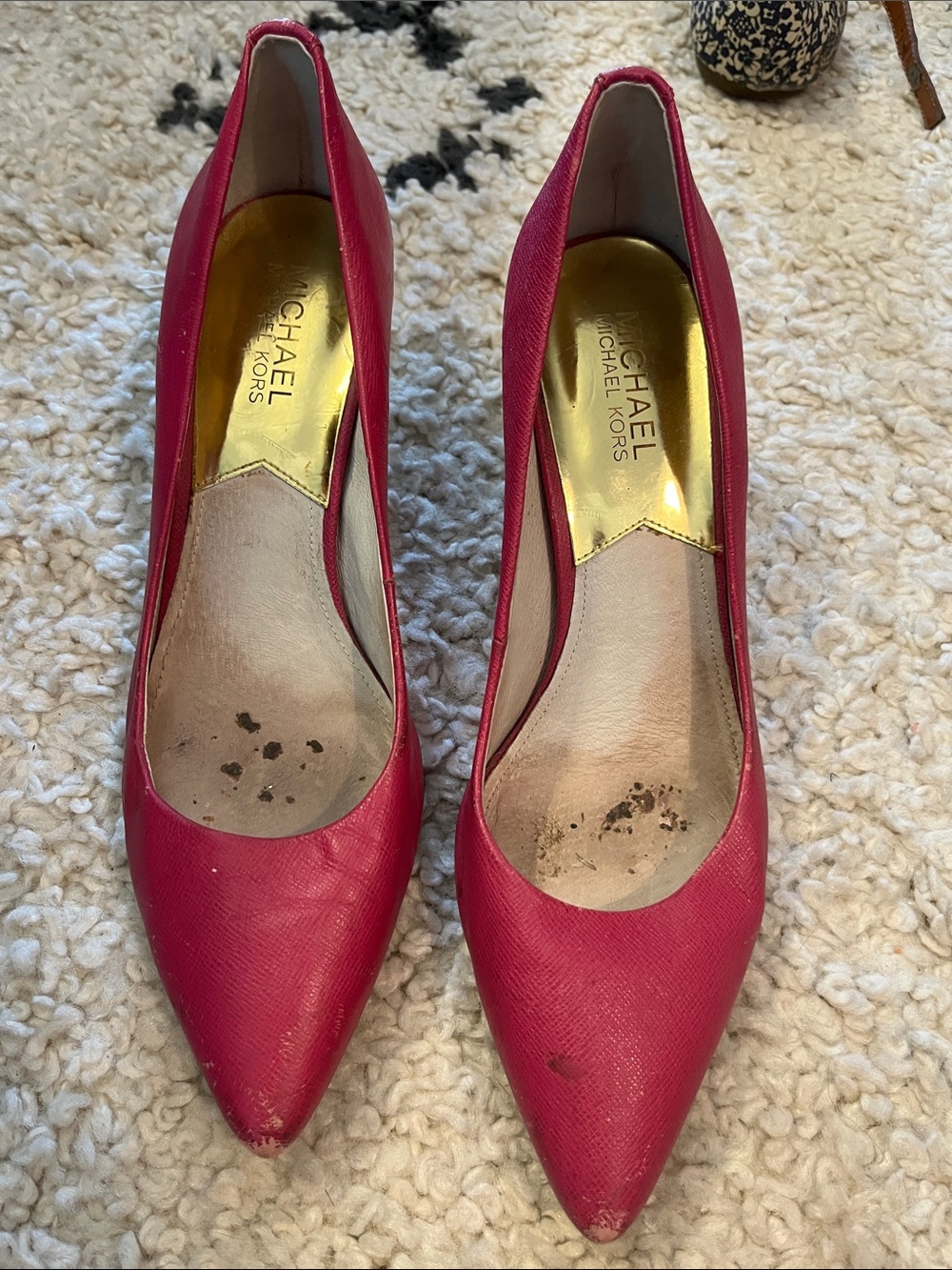 MICHAEL Michael Kors Fuchsia Pointed-Toe Pumps size 8
